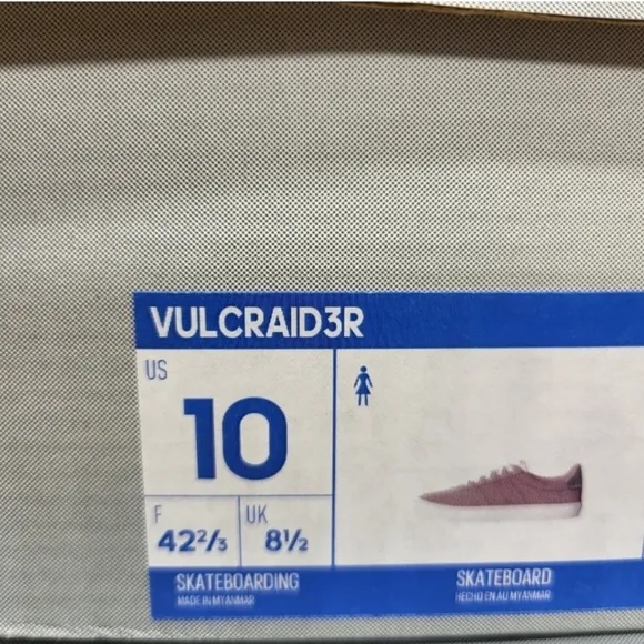 New Adidas Vulcraid3R Women's Skate Boarding Shoes Size 10
