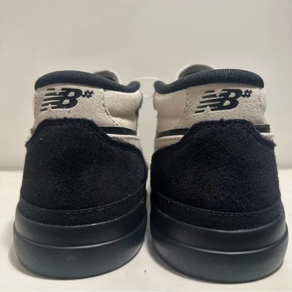 New Balance 417 Men's Size 9.5 Black Grey Numeric Franky Villani Skate Shoes