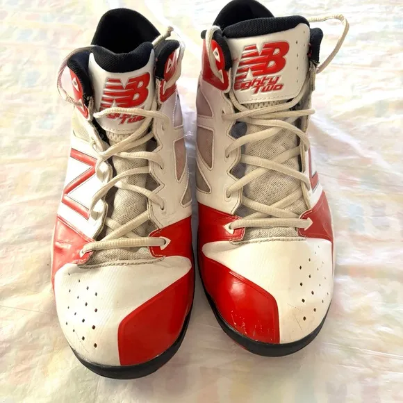 New Balance 82 Basketball High Tops white red sneakers SZ 10 Worn Condition