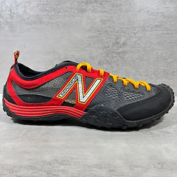 New Balance Minimus 007 Cross Trainer Trail Running Shoes - Men's Size 9 - Black