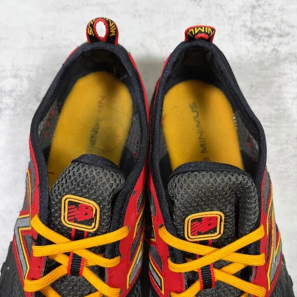 New Balance Minimus 007 Cross Trainer Trail Running Shoes - Men's Size 9 - Black