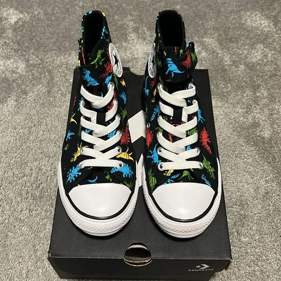 New Converse Kids Chuck Taylor All Star High-Top Dinosaur Shoes Size 2