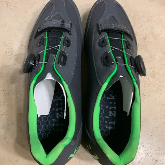 New fizik men’s cycling/ racing/ spinning shoes 🚵‍♀️
