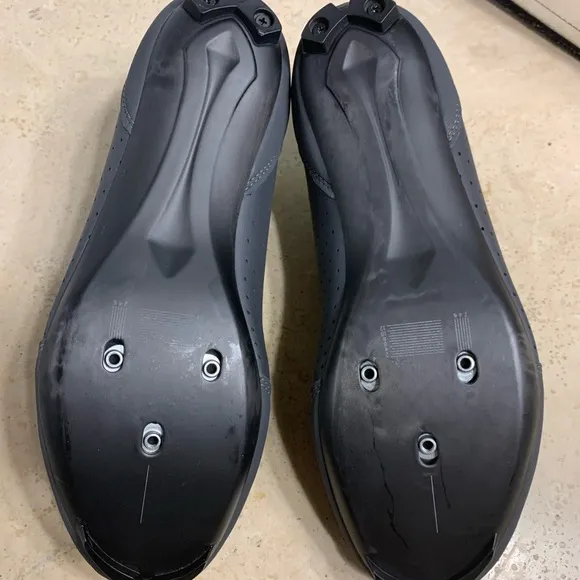 New fizik men’s cycling/ racing/ spinning shoes 🚵‍♀️