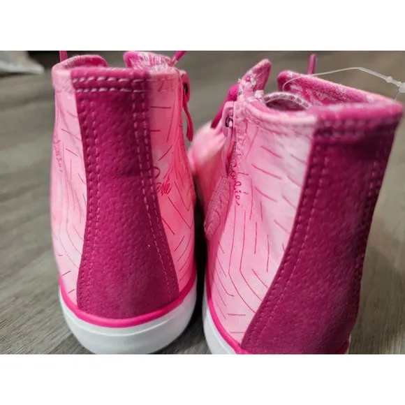 New Ground Up Barbie Pink High Top Canvas Shoes Teenage Girls Size 4 No Box