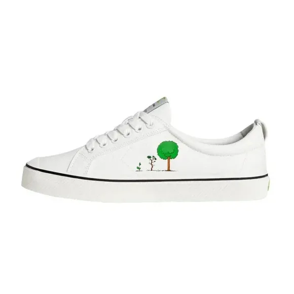 NEW In Box Cariuma Peanuts Earth Oca Low Canvas Sneaker Shoes Off-White 4/5.5