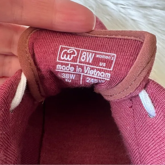 New Merinos Sneakers Shoes Burgundy Sz 8