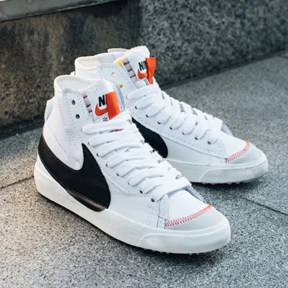 New Nike Blazer Mid 77 Men’s High Top Sneakers