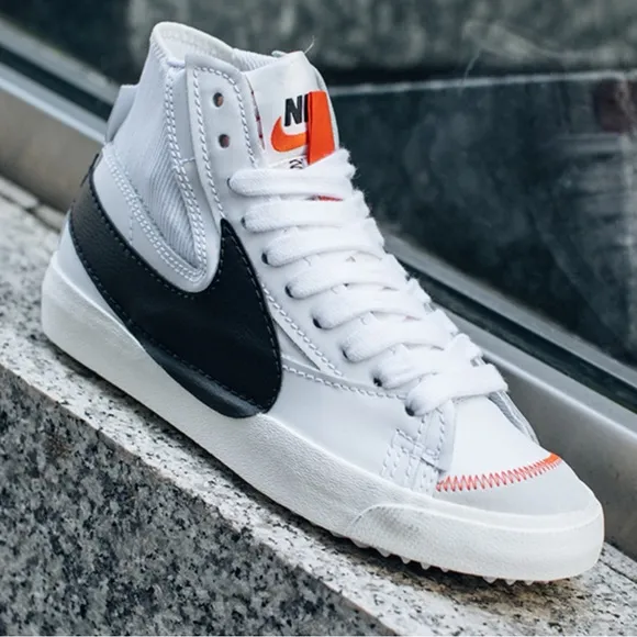 New Nike Blazer Mid 77 Men’s High Top Sneakers