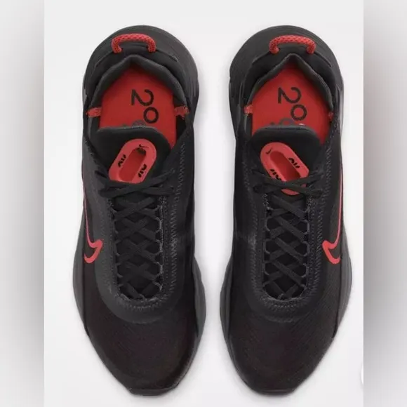 NEW Nike Men's Air Max 2090 Running Shoes 13 M Black Radiant Red CT1803-002