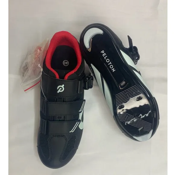 NEW Peloton Cycling Shoes with cleats SIZE 9W / 7M