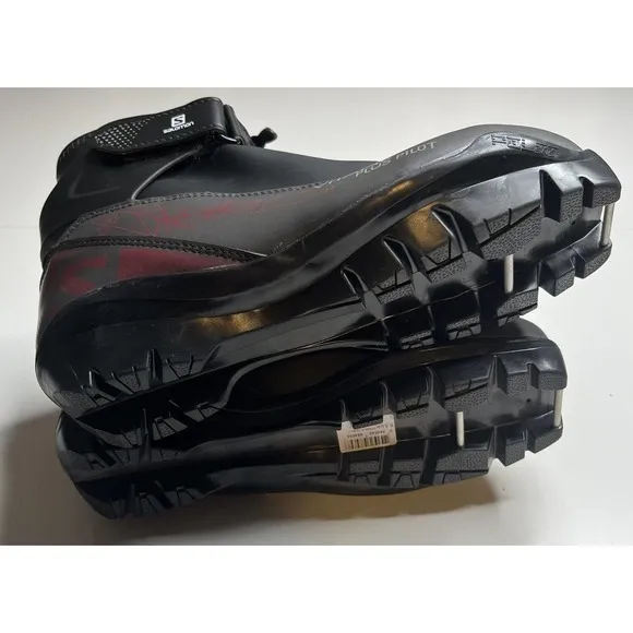 NEW Salomon Vitane Plus Pilot Nordic Ski Boots Size 7 Women’s Black