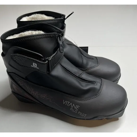 NEW Salomon Vitane Plus Pilot Nordic Ski Boots Size 7 Women’s Black
