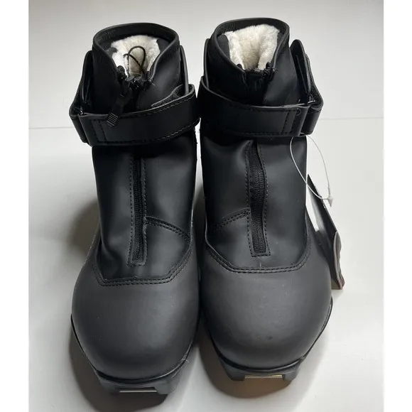 NEW Salomon Vitane Plus Pilot Nordic Ski Boots Size 7 Women’s Black