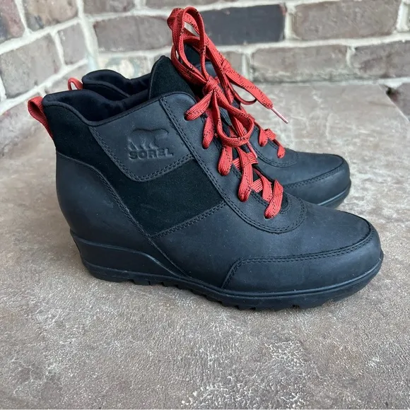 NEW Sorel Evie Lace Up Waterproof Boots Booties Sz 8