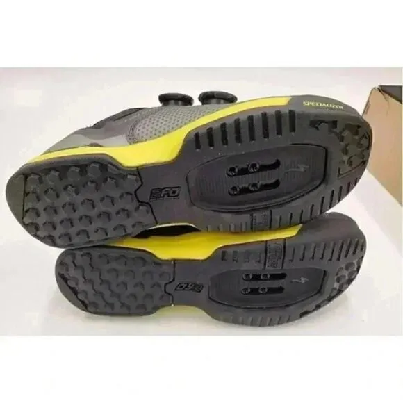 NEW - Specialized 2FO Cliplite M 4.25/W 5.75 Sneakers NIB Excellant