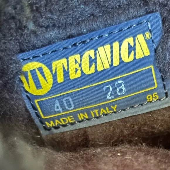New Tecnica Italian Black Goat Fur Cow Hair Apres Ski Winter Boots EU 40 USA 9.5