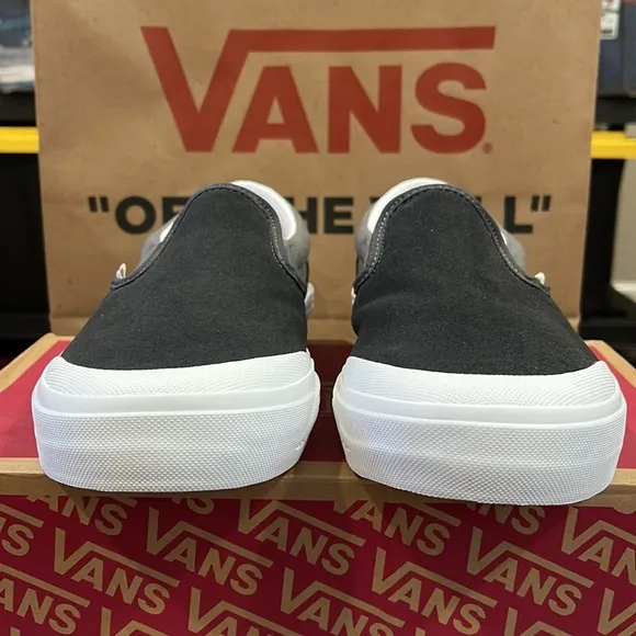 New VANS (Dan Lancey) BMX Slip-On in Asphalt / Pewter Mens size 8.5