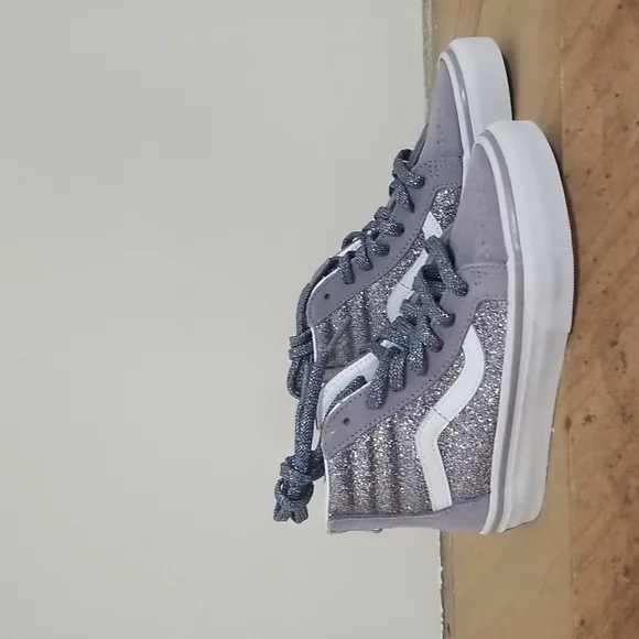 NEW! Vans Kids Glitter High-Top Sneakers - Gray