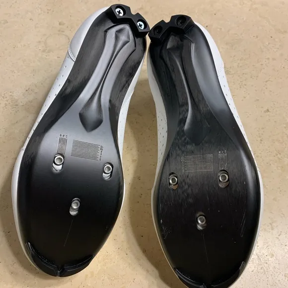 New women’s fizik cycling/ racing/ spinning shoes 🚵‍♀️