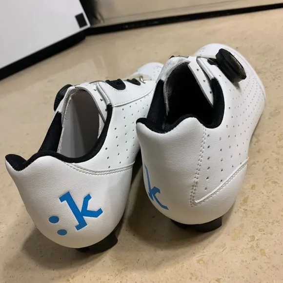 New women’s fizik cycling/ racing/ spinning shoes 🚵‍♀️