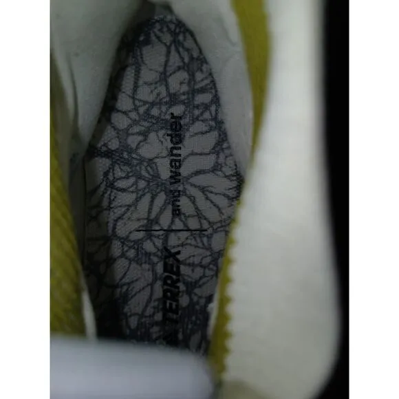 New Wonen's 8 Adidas Terrex Free Hiker 2.0 Wander X Trail Shoes White/Yellow