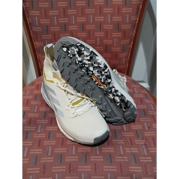 New Wonen's 8 Adidas Terrex Free Hiker 2.0 Wander X Trail Shoes White/Yellow