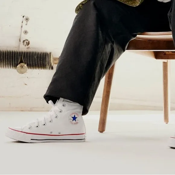NIB CONVERSE High Top Tall Lace Up Shoes Sneakers