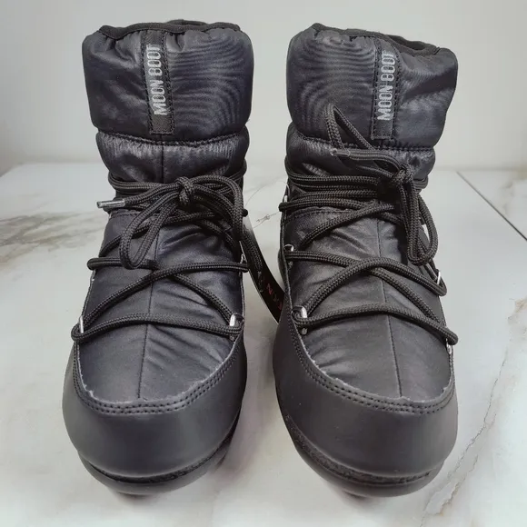 NIB NWT Tecnica Women's Black Low Nylon Apres Ski Moon Boots, Sz 7