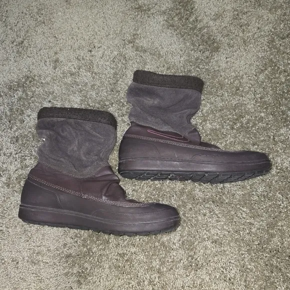 Nike Aegina Kozaki Mid ACG brown slouch sneaker boot size 7