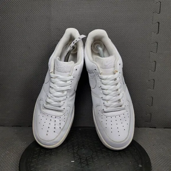 Nike Air Force 1 '07 Shoes Mens Sz 11 White Low Top Sneakers Trainers