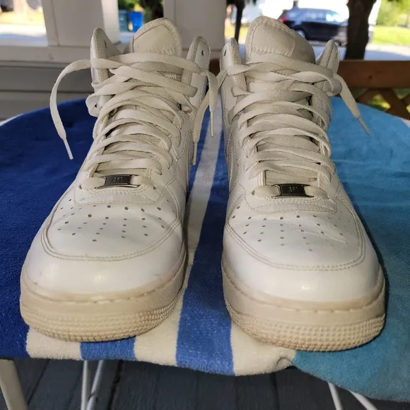 Nike Air Force 1 high top sneakers shoes Men's Size 10