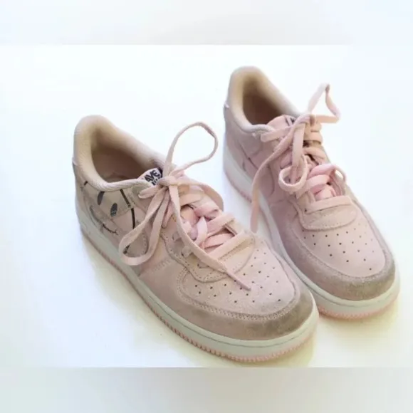 Nike Air force low top have a nice day shoes