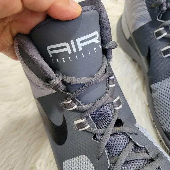 Nike Air High-Top Sneakers - Gray