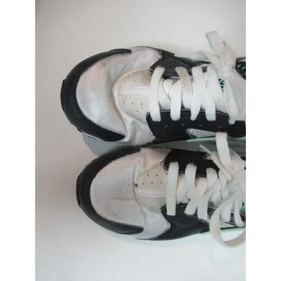 Nike Air Huarache Run Sneakers Shoes Youth US 7 White Green Running 654275-116