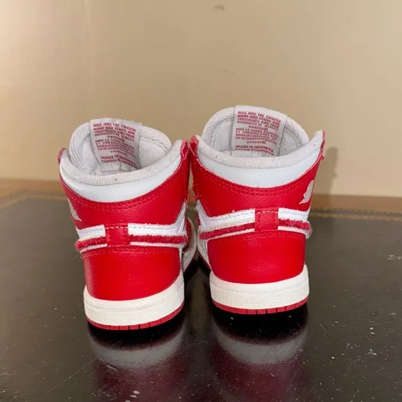 Nike Air Jordan 1 Retro High Og Varsity Red White CU0450-061 Toddler Size 7C
