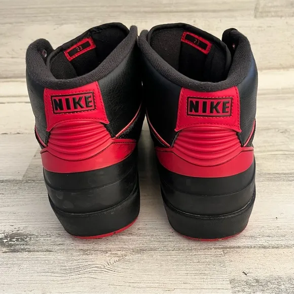 Nike Air Jordan 2 Retro Alternate 87 High Top Lace Up Basketball Shoes Size 9.5