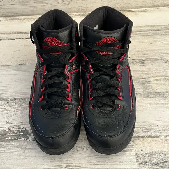 Nike Air Jordan 2 Retro Alternate 87 High Top Lace Up Basketball Shoes Size 9.5