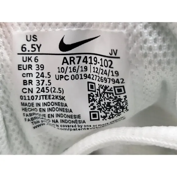 Nike Air Max Oketo GS White Sneakers Shoes AR7419-102 Youth Size 6.5Y