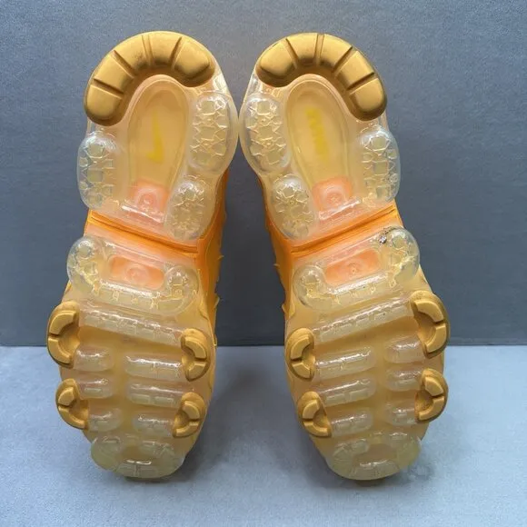 Nike Air VaporMax Plus Womens Size 8.5 Shoes Orange Athletic Low Top Sneakers