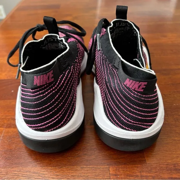 Nike Air Zoom Fearless Knit Low-top Pink Running Shoes  Sneakers