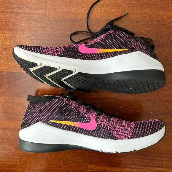 Nike Air Zoom Fearless Knit Low-top Pink Running Shoes  Sneakers
