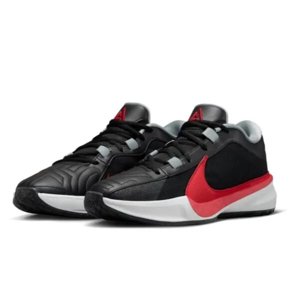 NIKE Air Zoom Freak 5 Basketball Shoes Mens 7.5 Womens 9 Black Red Giannis NWOB