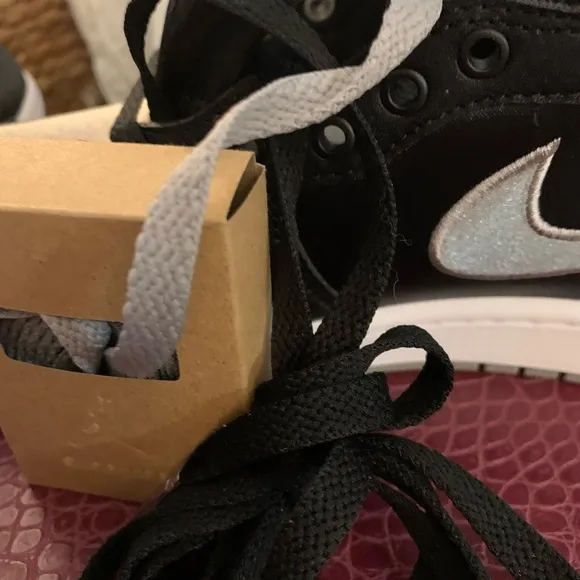 Nike Black and Silver Sneakers High-Top Design