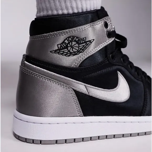 Nike Black and Silver Sneakers High-Top Design