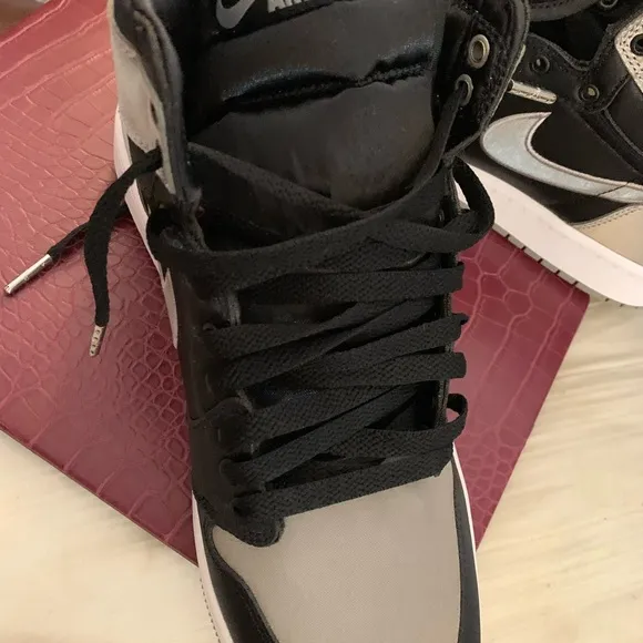 Nike Black and Silver Sneakers High-Top Design