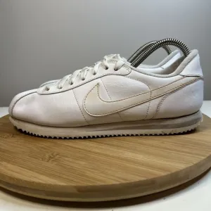 Nike Cortez 72 ‘08 Mens Size 7.5 White Leather Low Top Athletic Shoes 316418-113