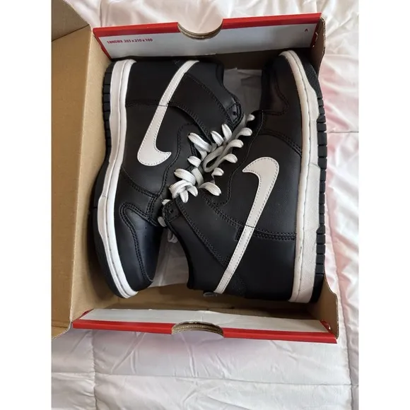 Nike Dunk High GS Sneakers Shoes Black White Leather (DH9751 001) Youth Size 4.5