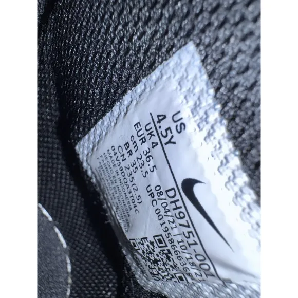Nike Dunk High GS Sneakers Shoes Black White Leather (DH9751 001) Youth Size 4.5