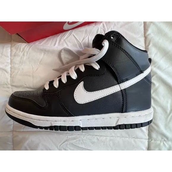 Nike Dunk High GS Sneakers Shoes Black White Leather (DH9751 001) Youth Size 4.5